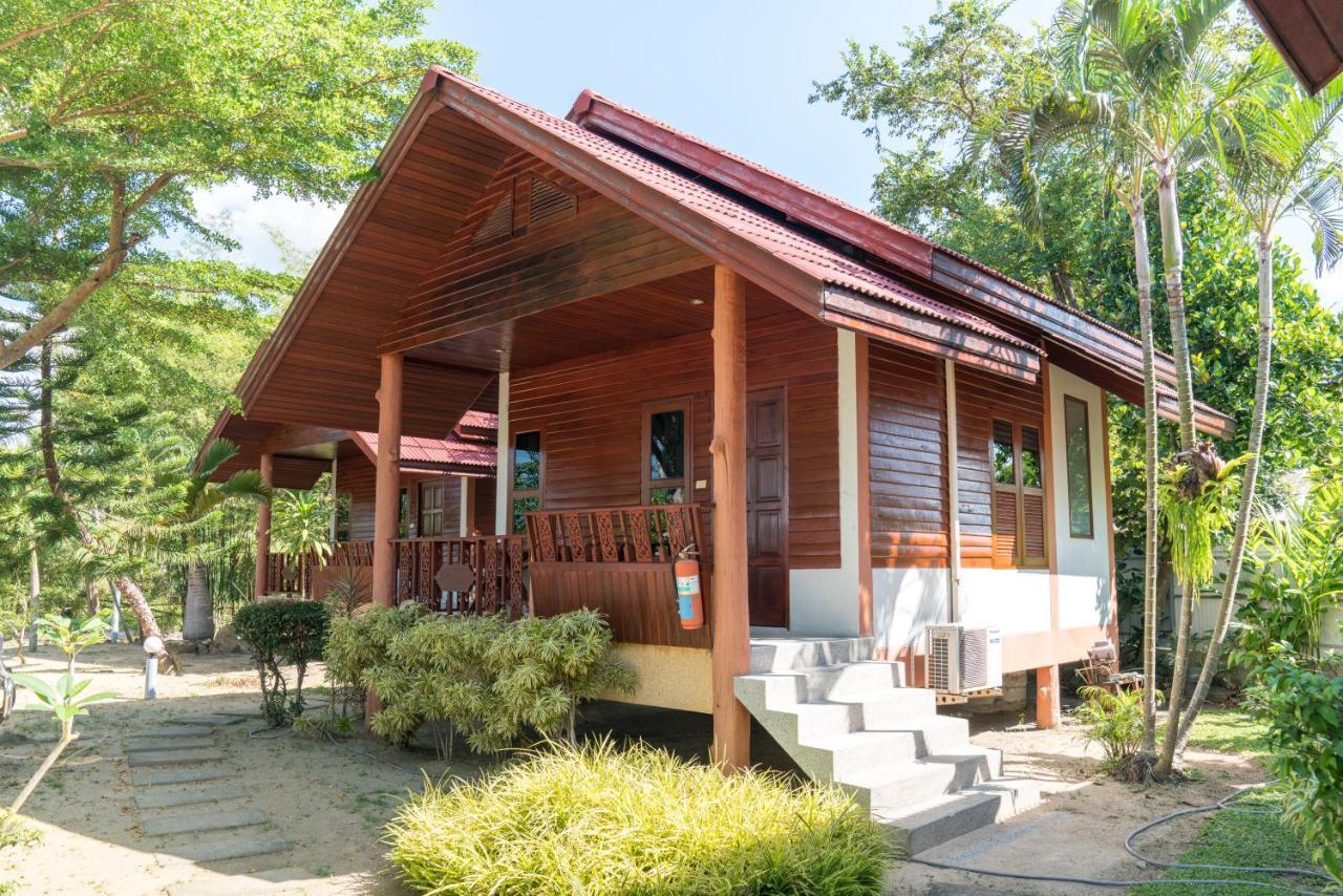 Phangan Lodge Baan Tai Buitenkant foto