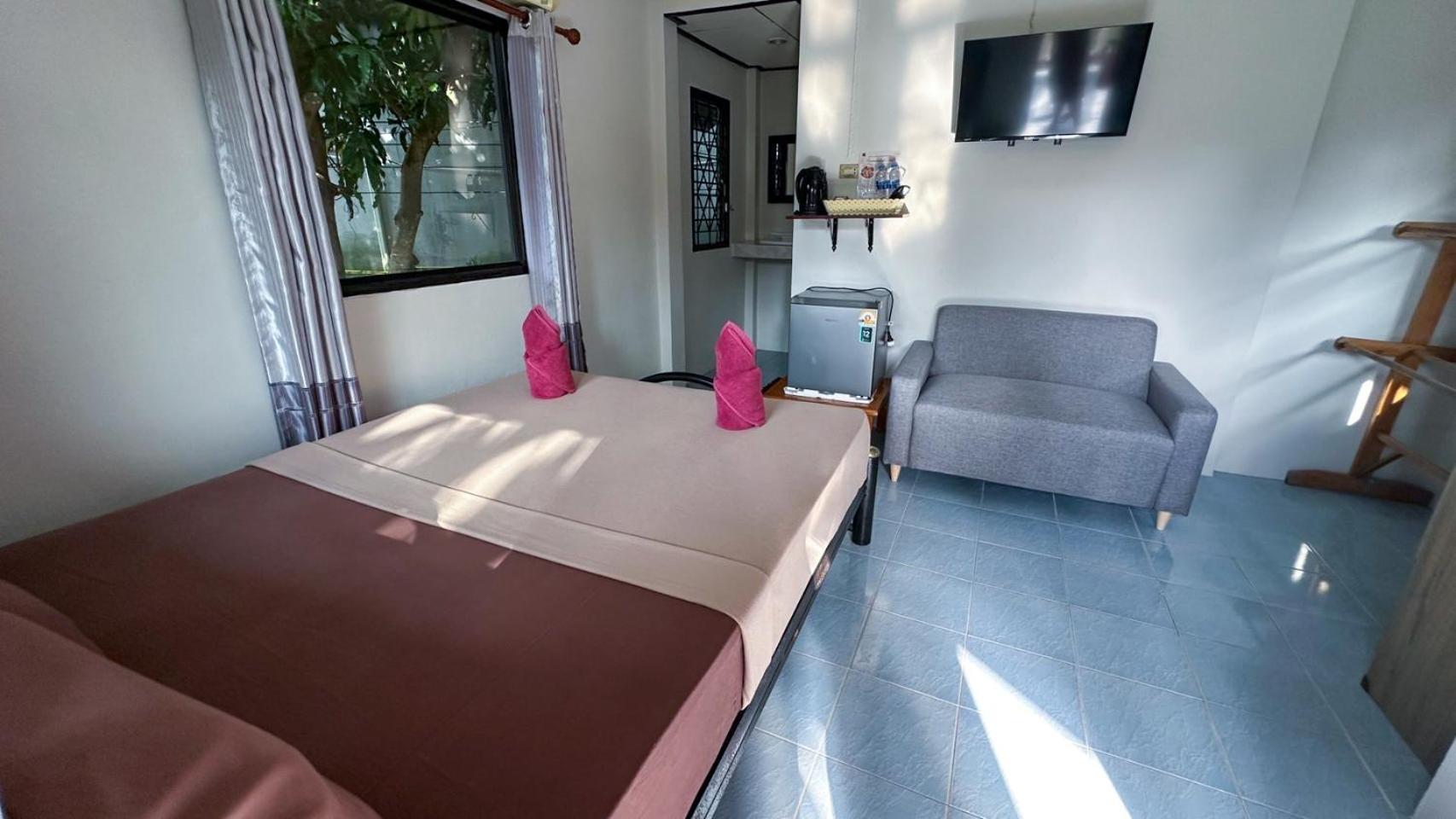 Phangan Lodge Baan Tai Buitenkant foto